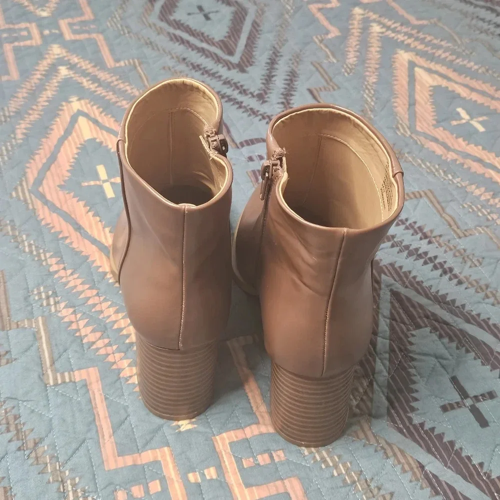 J. Crew boots very